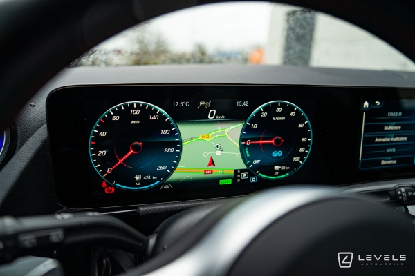 Mercedes GLA 250E AMG LINE 8G-DCT