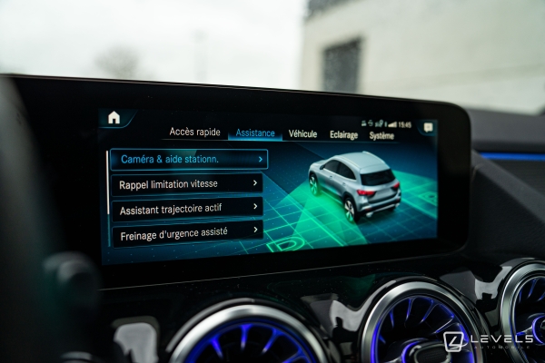 Mercedes GLA 250E AMG LINE 8G-DCT