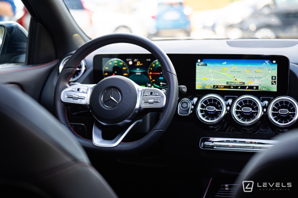 Mercedes GLA 250E AMG LINE 8G-DCT