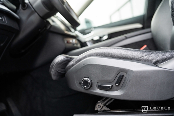  Volvo VOLVO XC90 T8 RECHARGE INSCRIPTION AWD 7 Places
