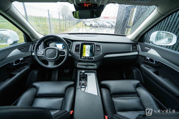  Volvo VOLVO XC90 T8 RECHARGE INSCRIPTION AWD 7 Places