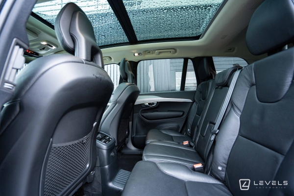  Volvo VOLVO XC90 T8 RECHARGE INSCRIPTION AWD 7 Places