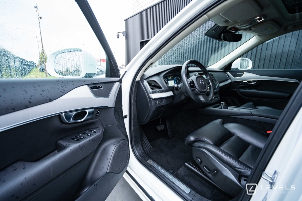  Volvo VOLVO XC90 T8 RECHARGE INSCRIPTION AWD 7 Places