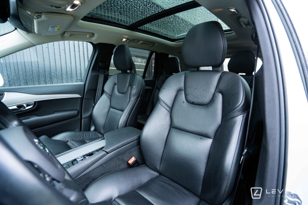  Volvo VOLVO XC90 T8 RECHARGE INSCRIPTION AWD 7 Places
