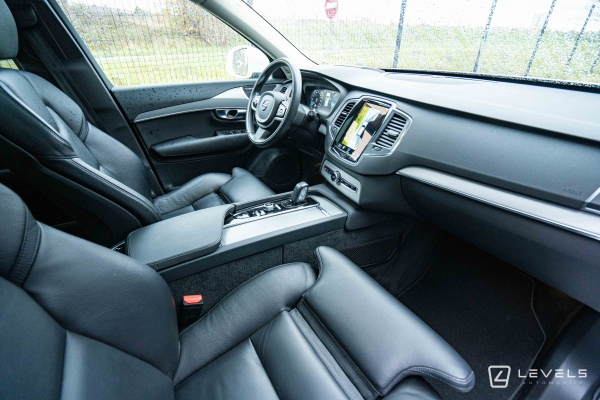  Volvo VOLVO XC90 T8 RECHARGE INSCRIPTION AWD 7 Places
