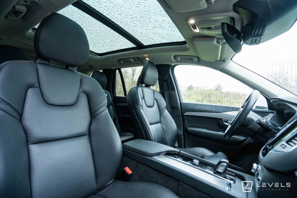  Volvo VOLVO XC90 T8 RECHARGE INSCRIPTION AWD 7 Places
