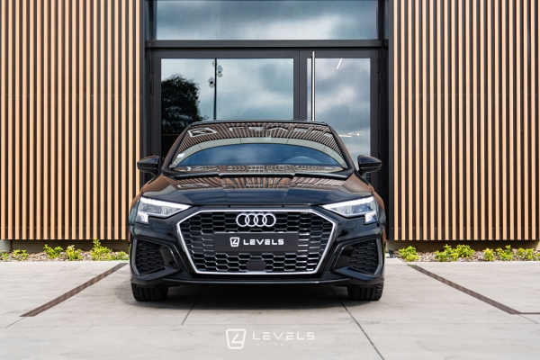 Audi A3 SPORTBACK 35 TFSI 150 ch S-LINE S-TRONIC 7