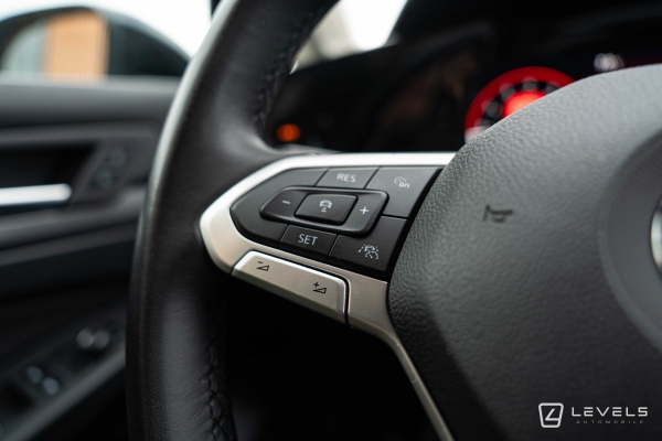  Volkswagen GOLF 8 1.5L eTSI 150 CH Style DSG