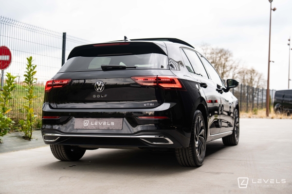  Volkswagen GOLF 8 1.5L eTSI 150 CH Style DSG