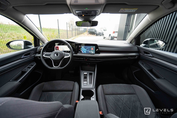  Volkswagen GOLF 8 1.5L eTSI 150 CH Style DSG