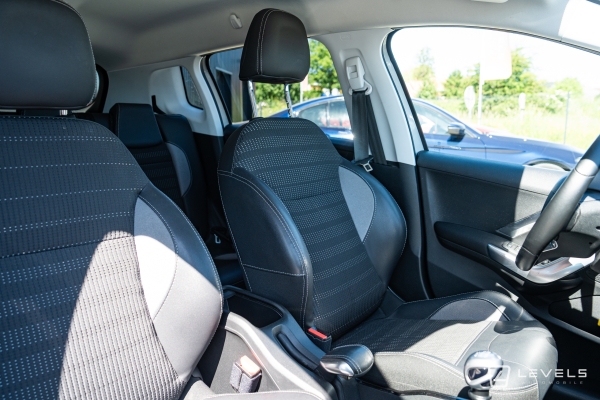 Peugeot 2008 Allure PureTech 110 Ch BVM6
