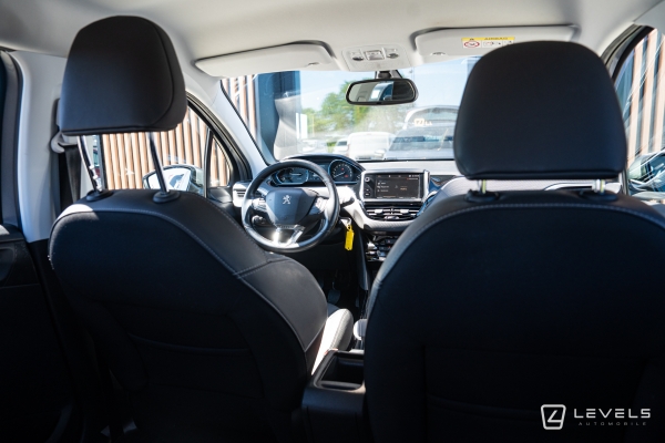 Peugeot 2008 Allure PureTech 110 Ch BVM6