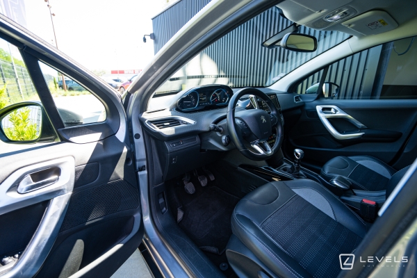 Peugeot 2008 Allure PureTech 110 Ch BVM6