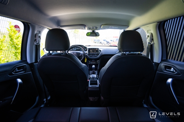 Peugeot 2008 Allure PureTech 110 Ch BVM6