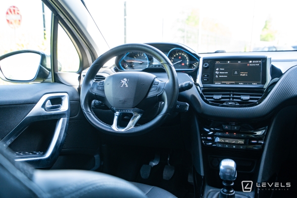 Peugeot 2008 Allure PureTech 110 Ch BVM6