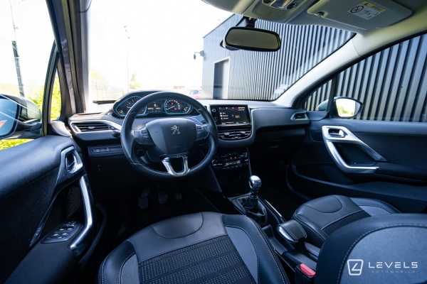 Peugeot 2008 Allure PureTech 110 Ch BVM6