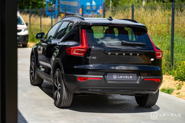 Volvo XC40 T5 RECHARGE HYBRIDE R-DESIGN BVA