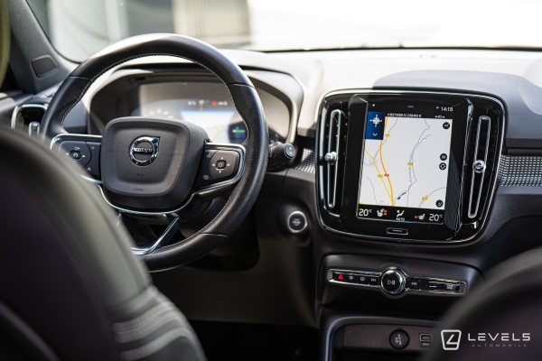  Volvo XC40 T5 RECHARGE HYBRIDE R-DESIGN BVA
