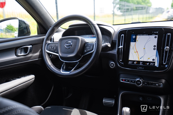  Volvo XC40 T5 RECHARGE HYBRIDE R-DESIGN BVA