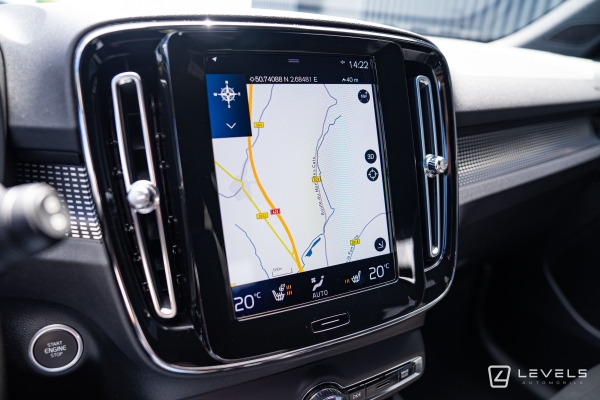  Volvo XC40 T5 RECHARGE HYBRIDE R-DESIGN BVA