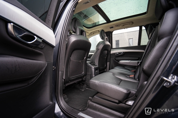  Volvo XC90 T8 R-DESIGN 390CH AWD GEARTRONIC 8