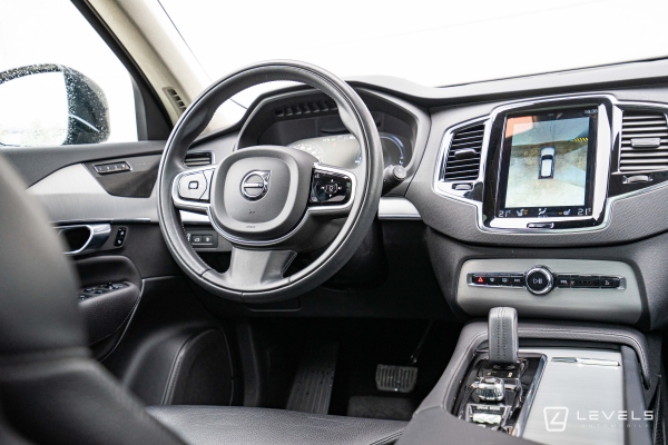  Volvo XC90 T8 R-DESIGN 390CH AWD GEARTRONIC 8
