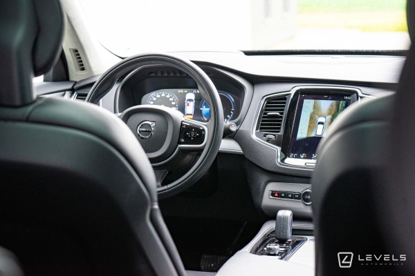  Volvo XC90 T8 R-DESIGN 390CH AWD GEARTRONIC 8