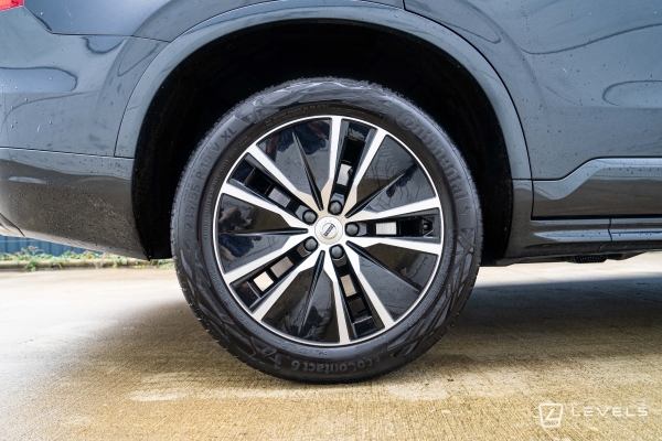  Volvo XC90 T8 R-DESIGN 390CH AWD GEARTRONIC 8