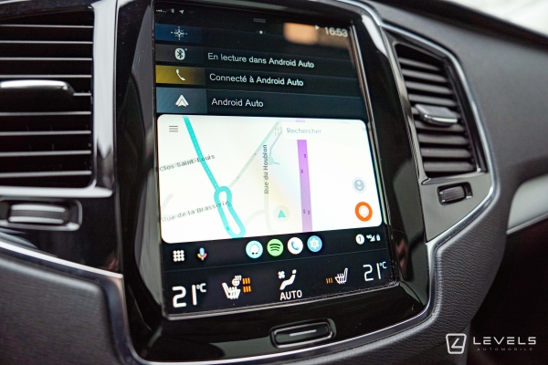 Volvo XC90 T8 R-DESIGN 390CH AWD GEARTRONIC 8
