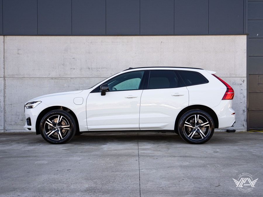 XC60 T8 RECHARGE AWD 390 CH R-DESIGN GEARTRONIC 8