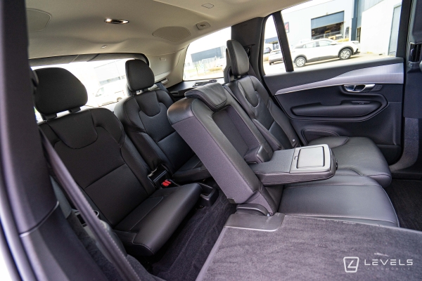 Volvo XC90 T8 R-DESIGN 390CH AWD GEARTRONIC 8