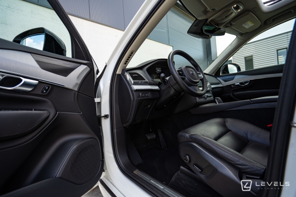 Volvo XC90 T8 R-DESIGN 390CH AWD GEARTRONIC 8