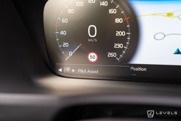 Volvo XC90 T8 R-DESIGN 390CH AWD GEARTRONIC 8