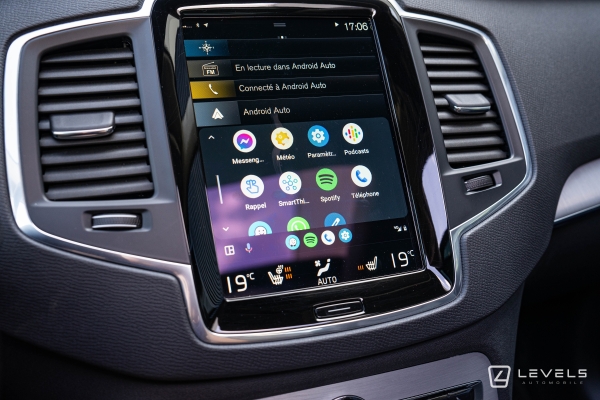  Volvo XC90 T8 R-DESIGN 390CH AWD GEARTRONIC 8