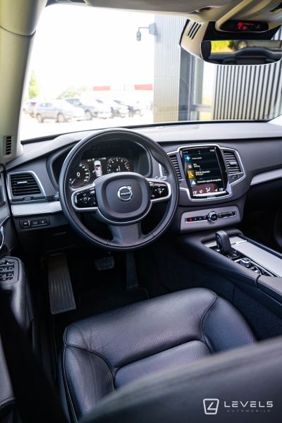  Volvo XC90 T8 R-DESIGN 390CH AWD GEARTRONIC 8