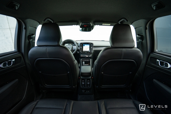 Volvo XC40 T5 RECHARGE HYBRIDE R-DESIGN BVA
