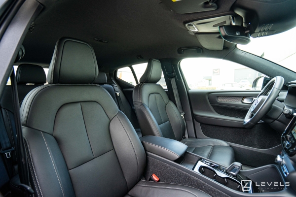 Volvo XC40 T5 RECHARGE HYBRIDE R-DESIGN BVA