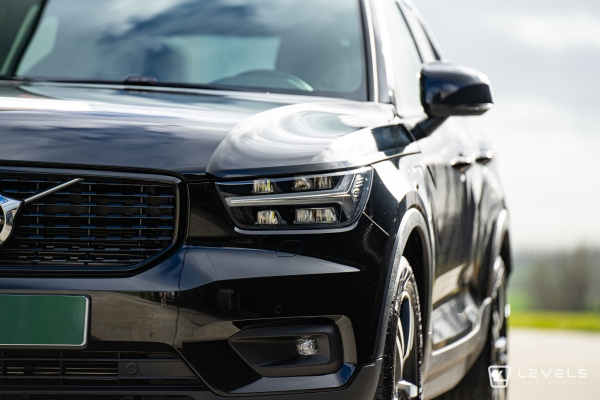 Volvo XC40 T5 RECHARGE HYBRIDE R-DESIGN BVA