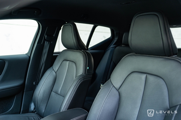 Volvo XC40 T5 RECHARGE HYBRIDE R-DESIGN BVA