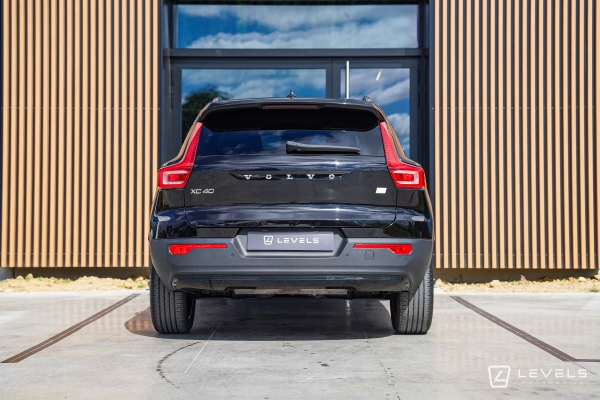 Volvo XC40 T5 RECHARGE HYBRIDE R-DESIGN BVA