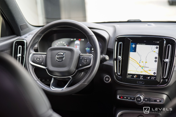  Volvo XC40 T5 RECHARGE HYBRIDE R-DESIGN BVA