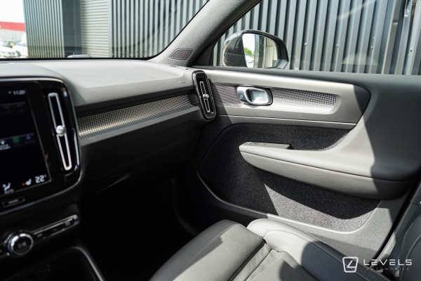  Volvo XC40 T5 RECHARGE HYBRIDE R-DESIGN BVA