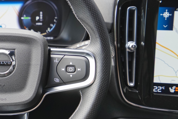  Volvo XC40 T5 RECHARGE HYBRIDE R-DESIGN BVA