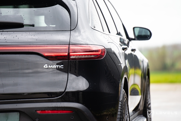 Mercedes EQC 400 AMG LINE 4MATIC 