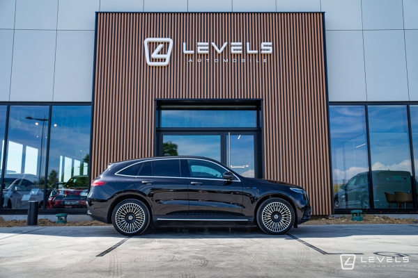 Mercedes EQC 400 AMG LINE 4MATIC 