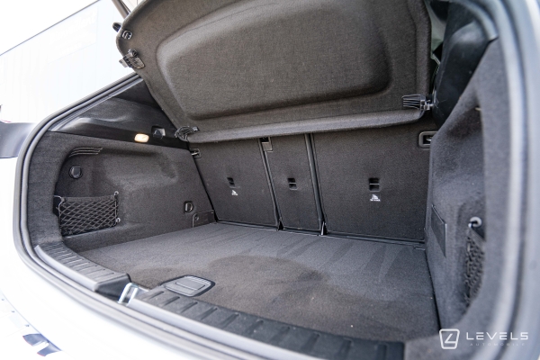 Mercedes GLA 250E AMG LINE 8G-DCT