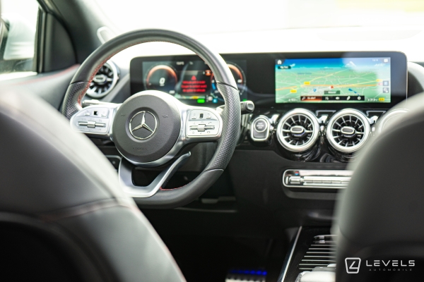 Mercedes GLA 250E AMG LINE 8G-DCT