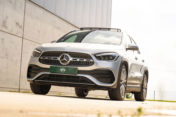 Mercedes GLA 250E AMG LINE 8G-DCT
