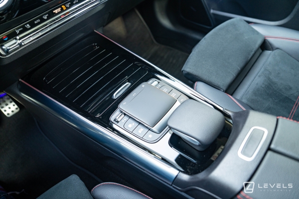 Mercedes GLA 250E AMG LINE 8G-DCT