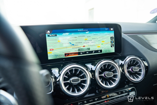 Mercedes GLA 250E AMG LINE 8G-DCT
